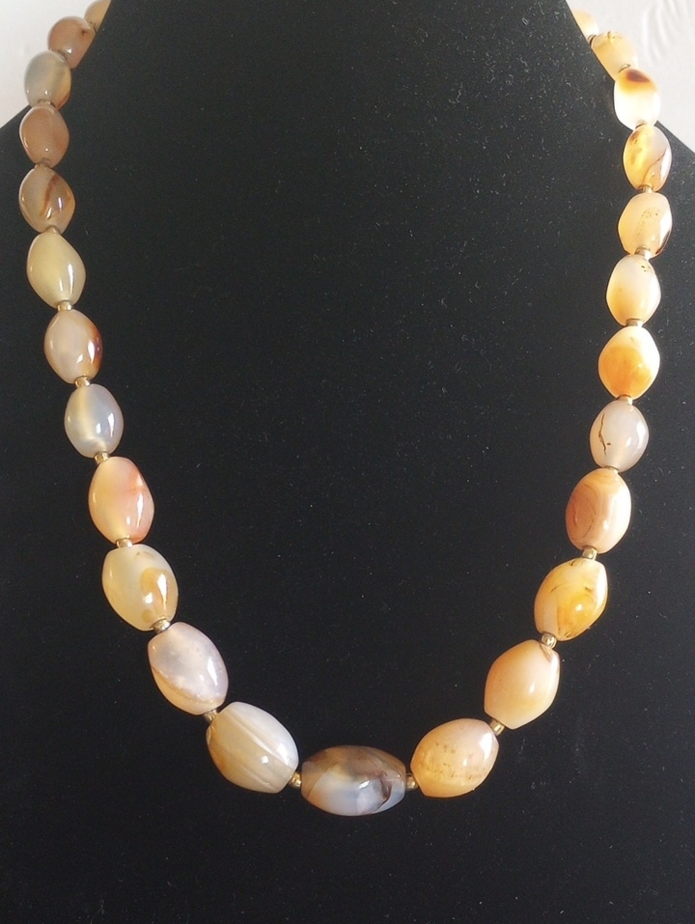 Natural Agate Bead Necklace - Warm Honey Tones